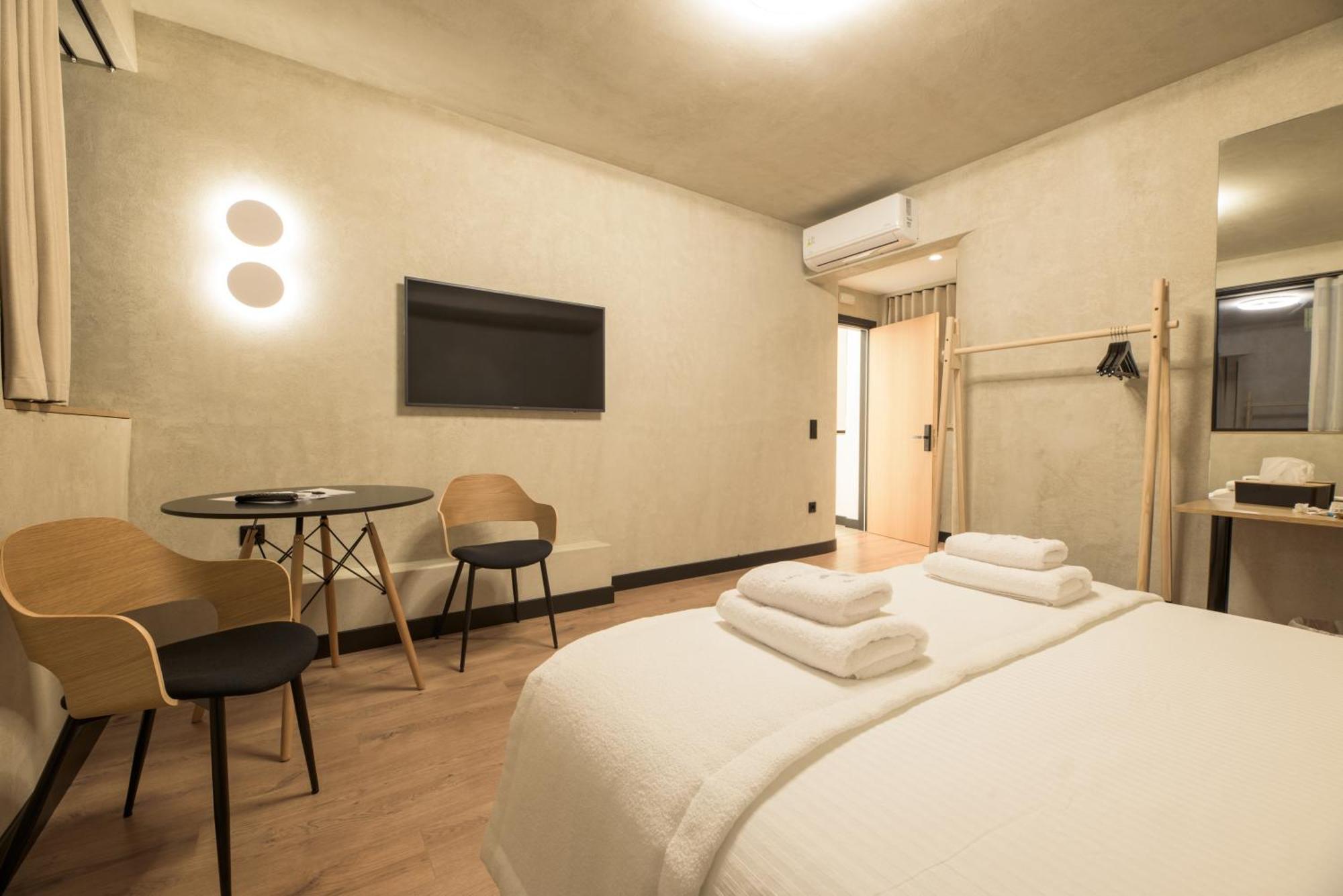 Athensowl Aparthotel Exterior photo