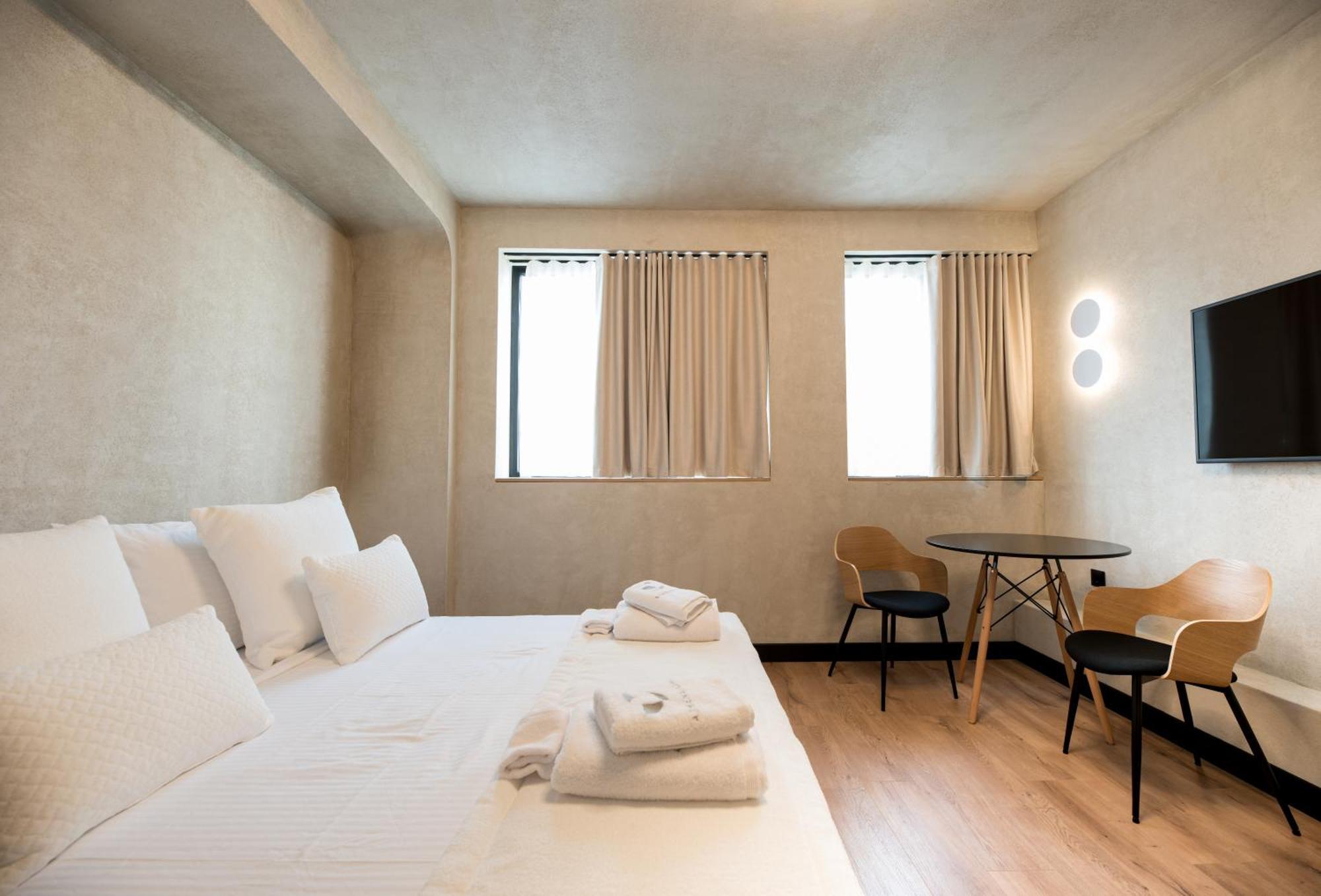 Athensowl Aparthotel Exterior photo