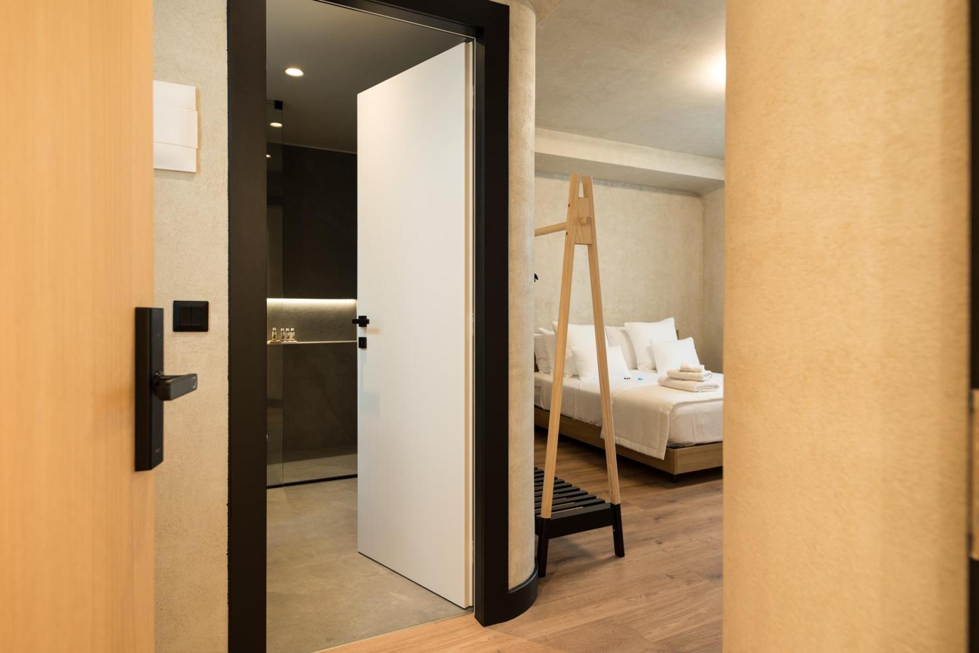 Athensowl Aparthotel Exterior photo